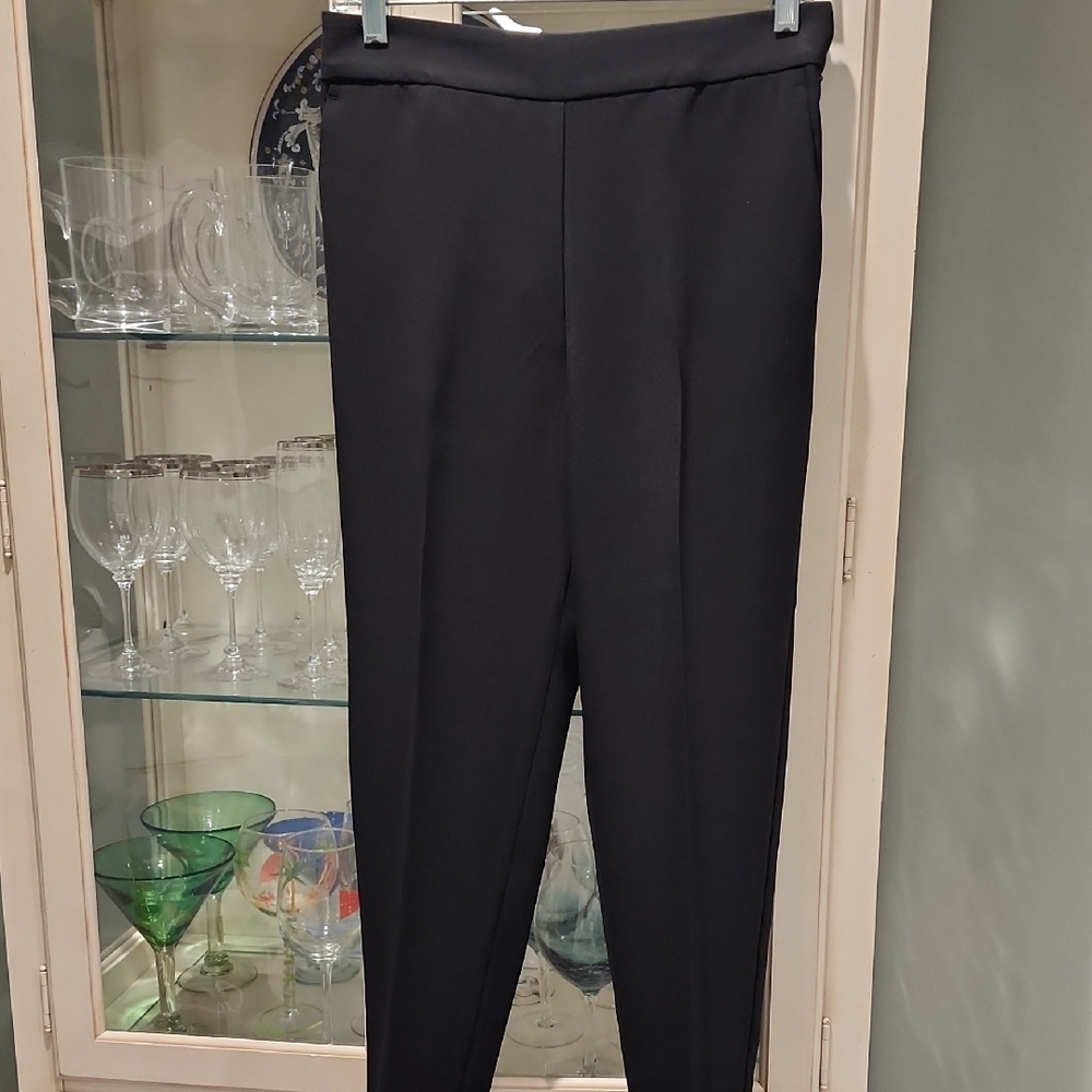 BRAND NEW Ann Taylor Elegant Black Straight Leg Trousers